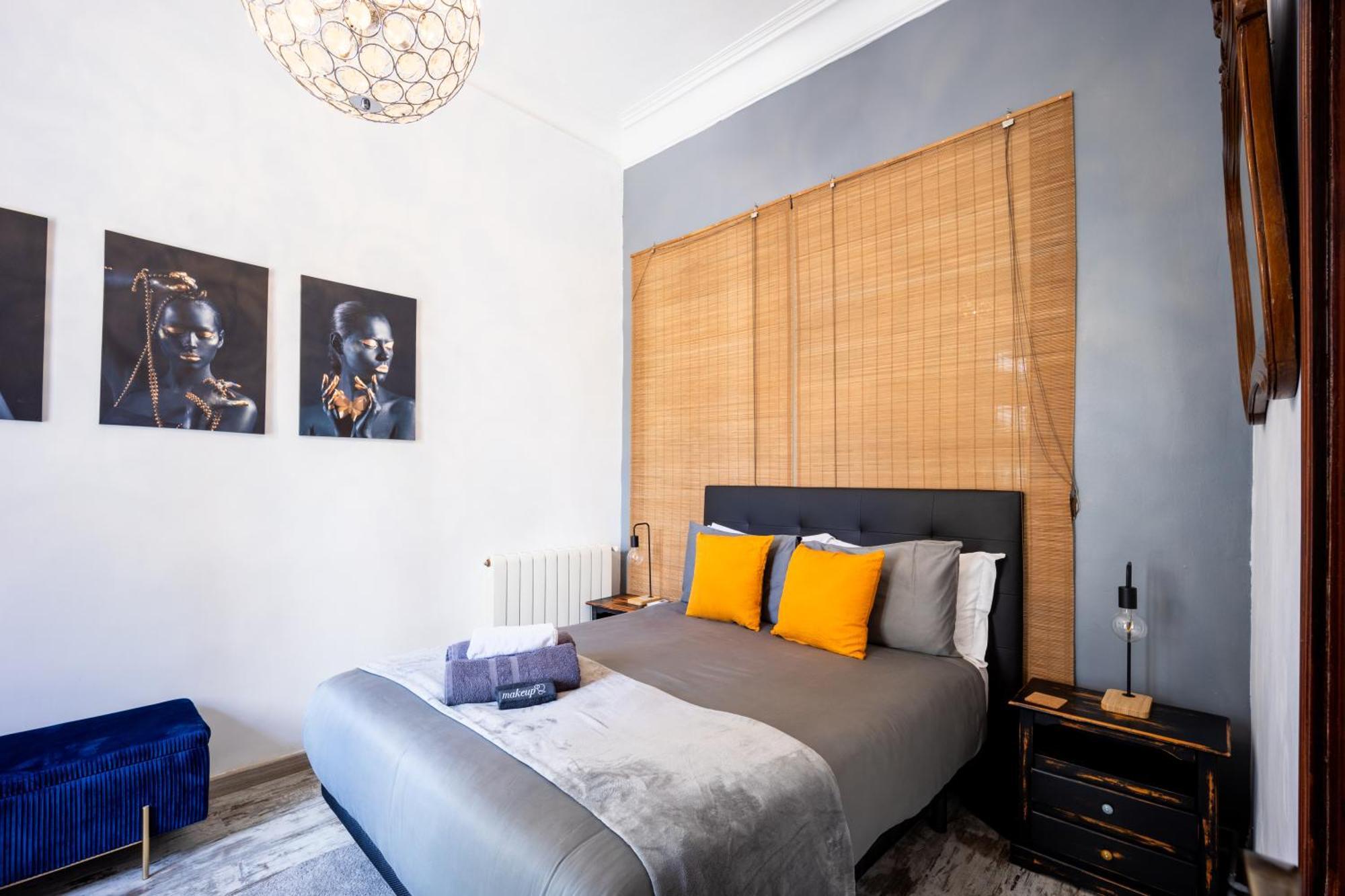 Portrait Boutique Guesthouse Valenza Esterno foto