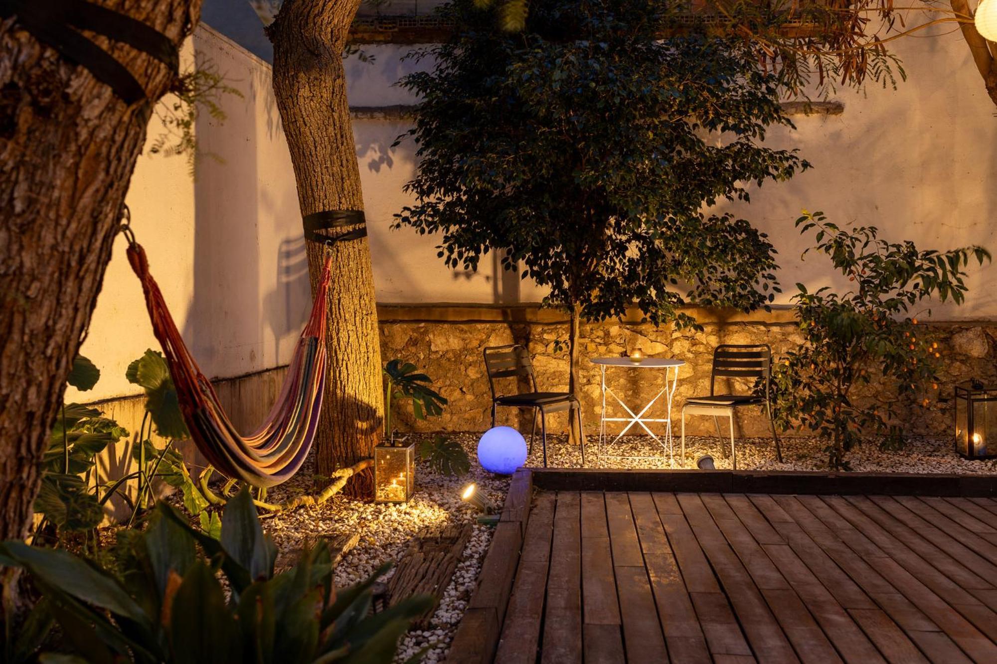 Portrait Boutique Guesthouse Valenza Esterno foto
